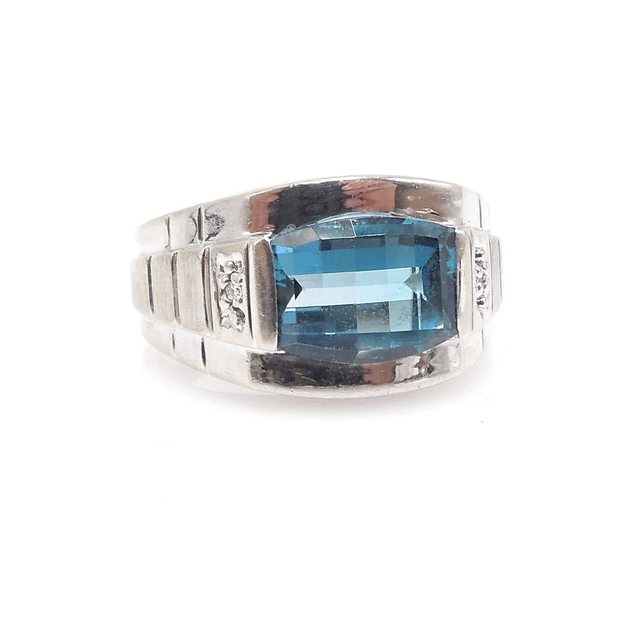 10K White Gold & Barrel Cut London Blue Topaz Man's Ring with Diamonds