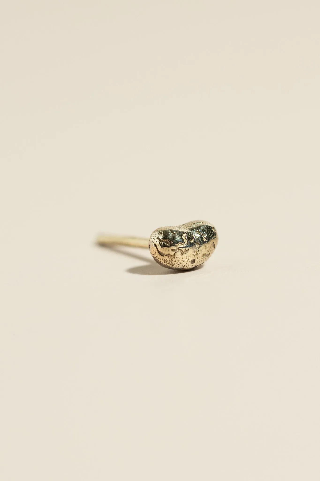 14K Gold Frijolito Mini Stud