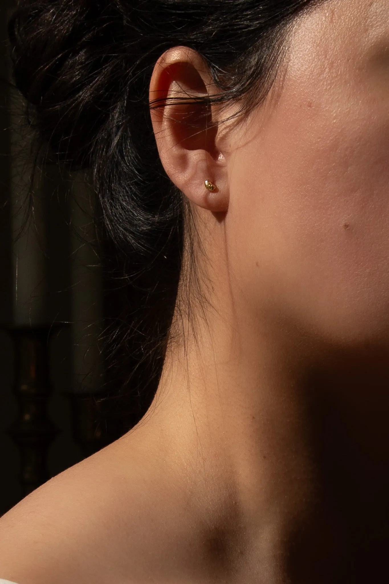 14K Gold Frijolito Mini Stud