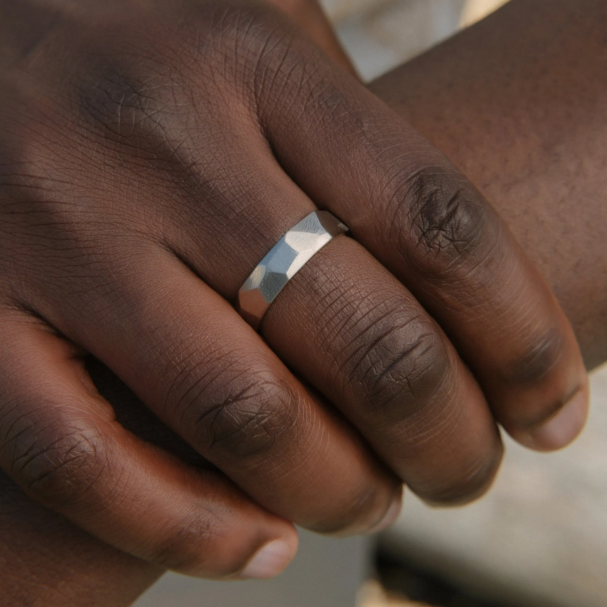 6mm Geo Wedding Band