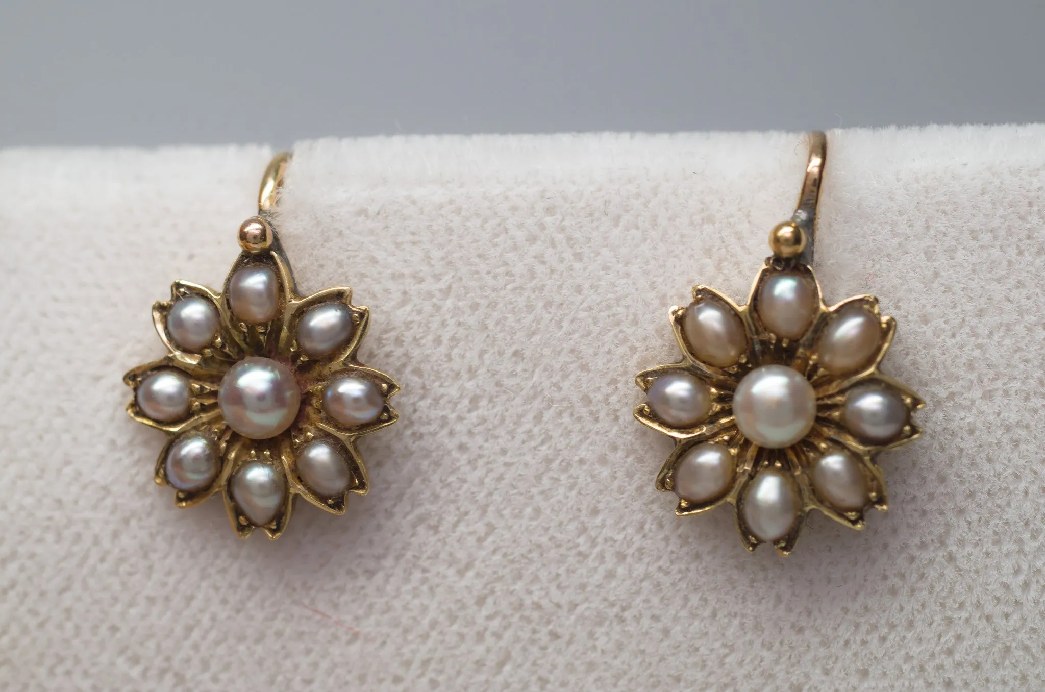 ANTIQUE SEED PEARL AND GOLD DIAMOND EARRINGS