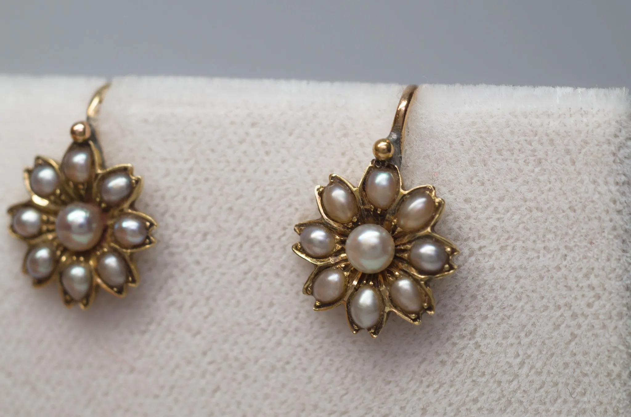 ANTIQUE SEED PEARL AND GOLD DIAMOND EARRINGS