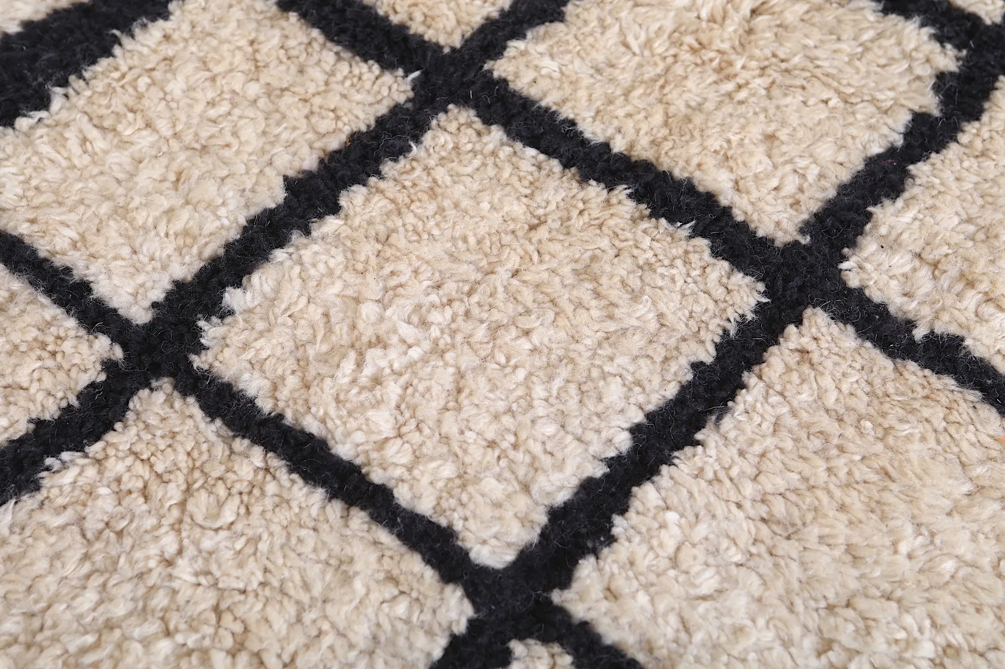 Authentic Moroccan rug - Berber rug - Grid rug