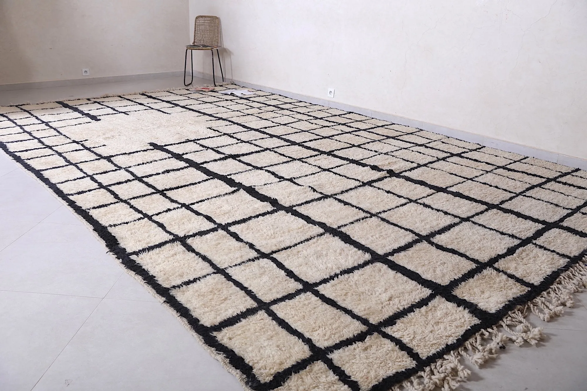 Authentic Moroccan rug - Berber rug - Grid rug