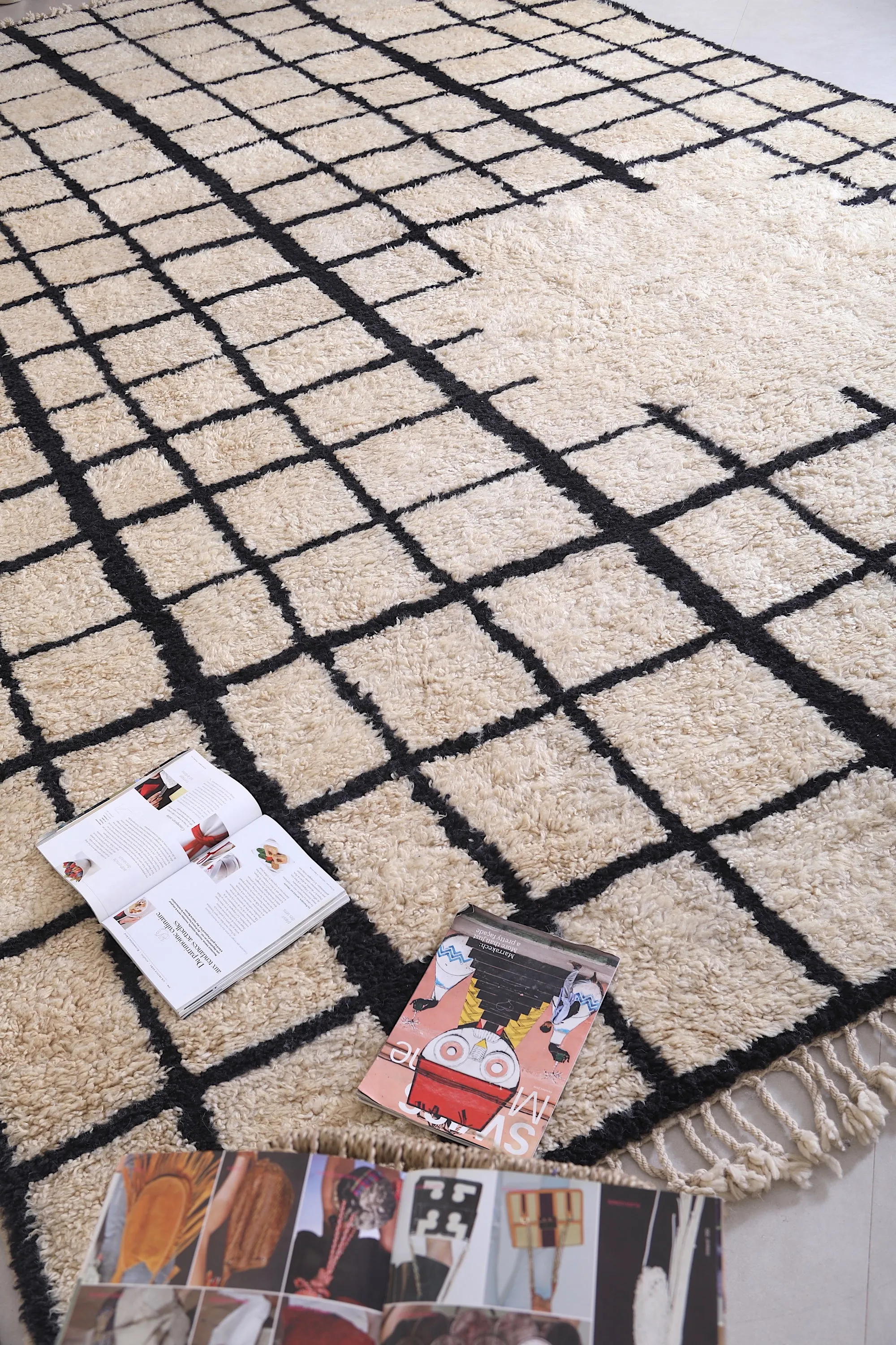 Authentic Moroccan rug - Berber rug - Grid rug