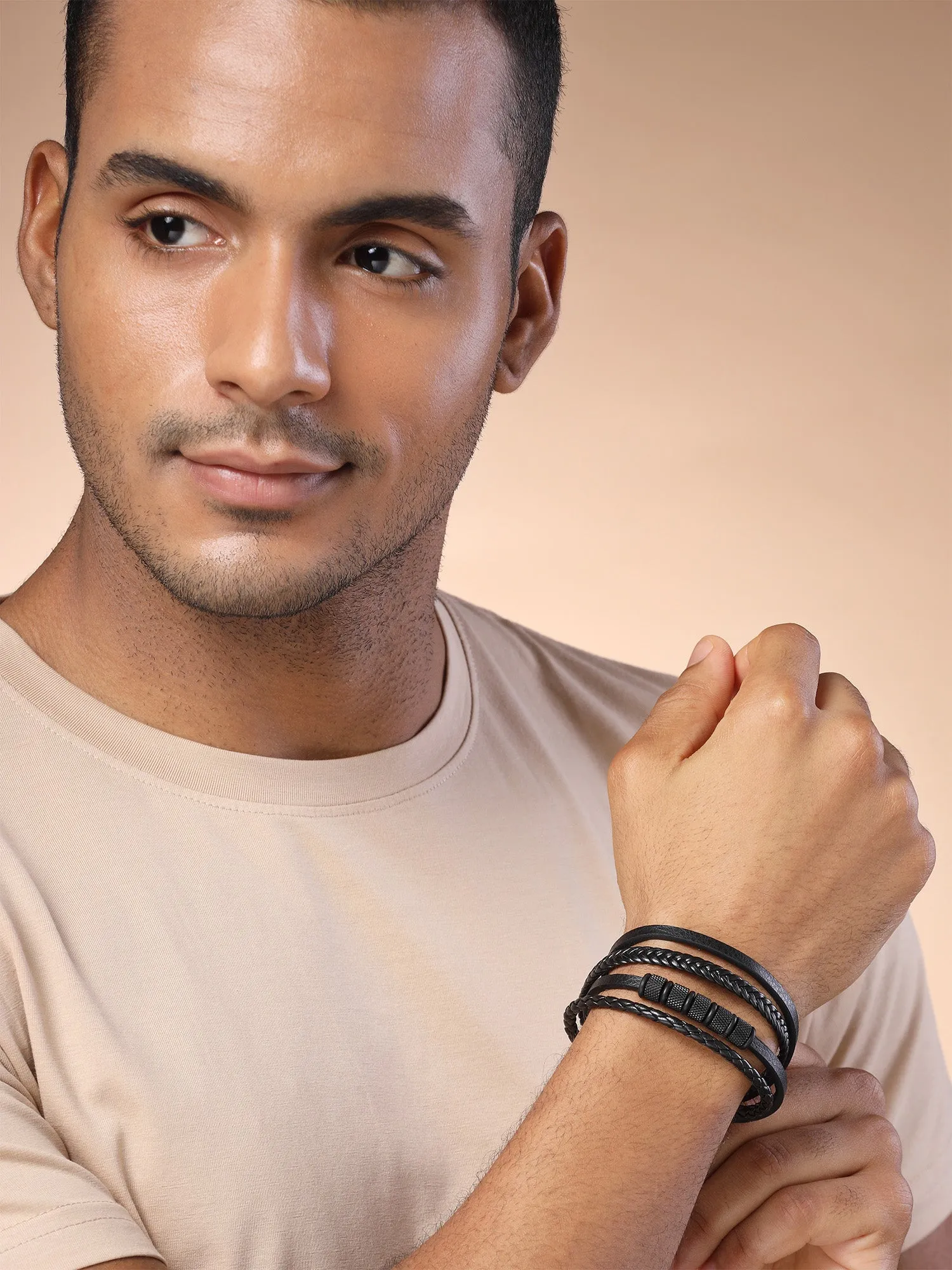 Bohey by KARATCART Black and Silver Link Bracelet for Men