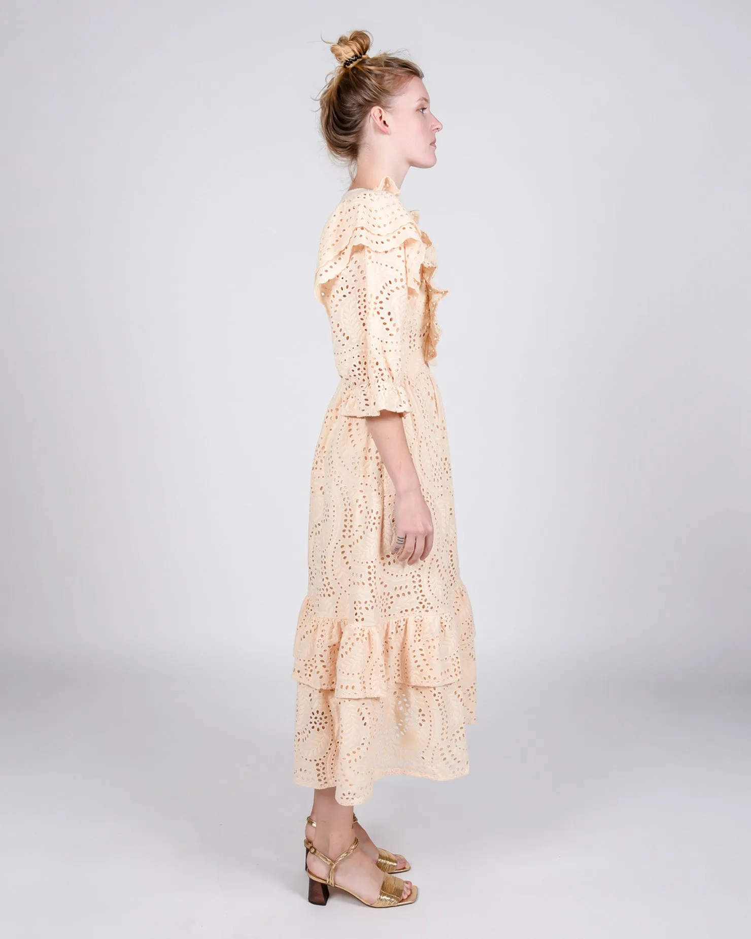 Celosia dress in off-white