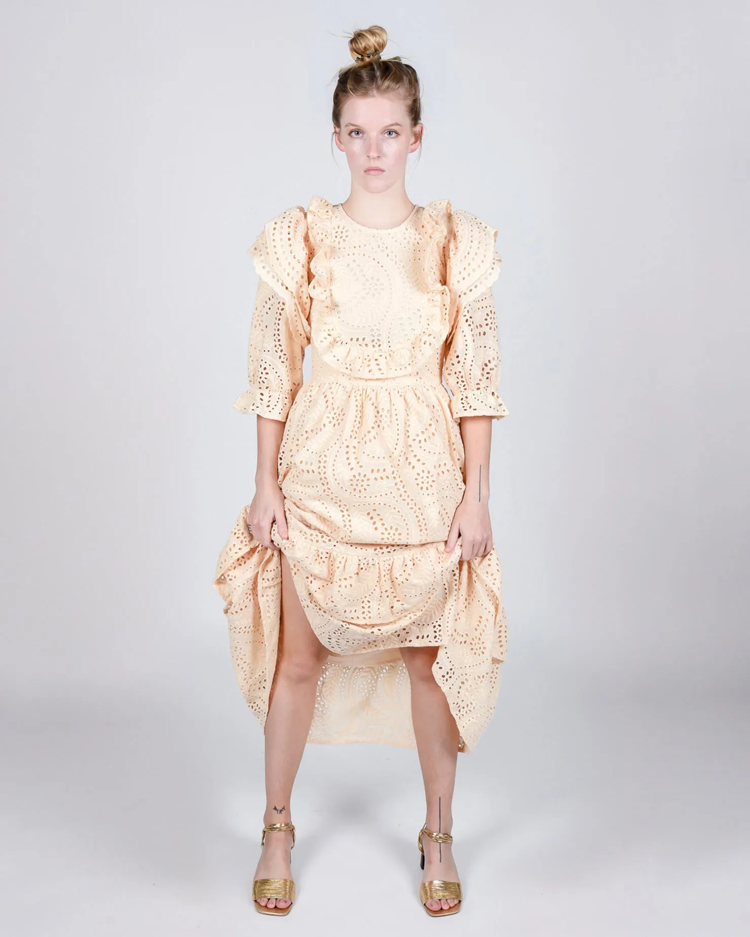 Celosia dress in off-white
