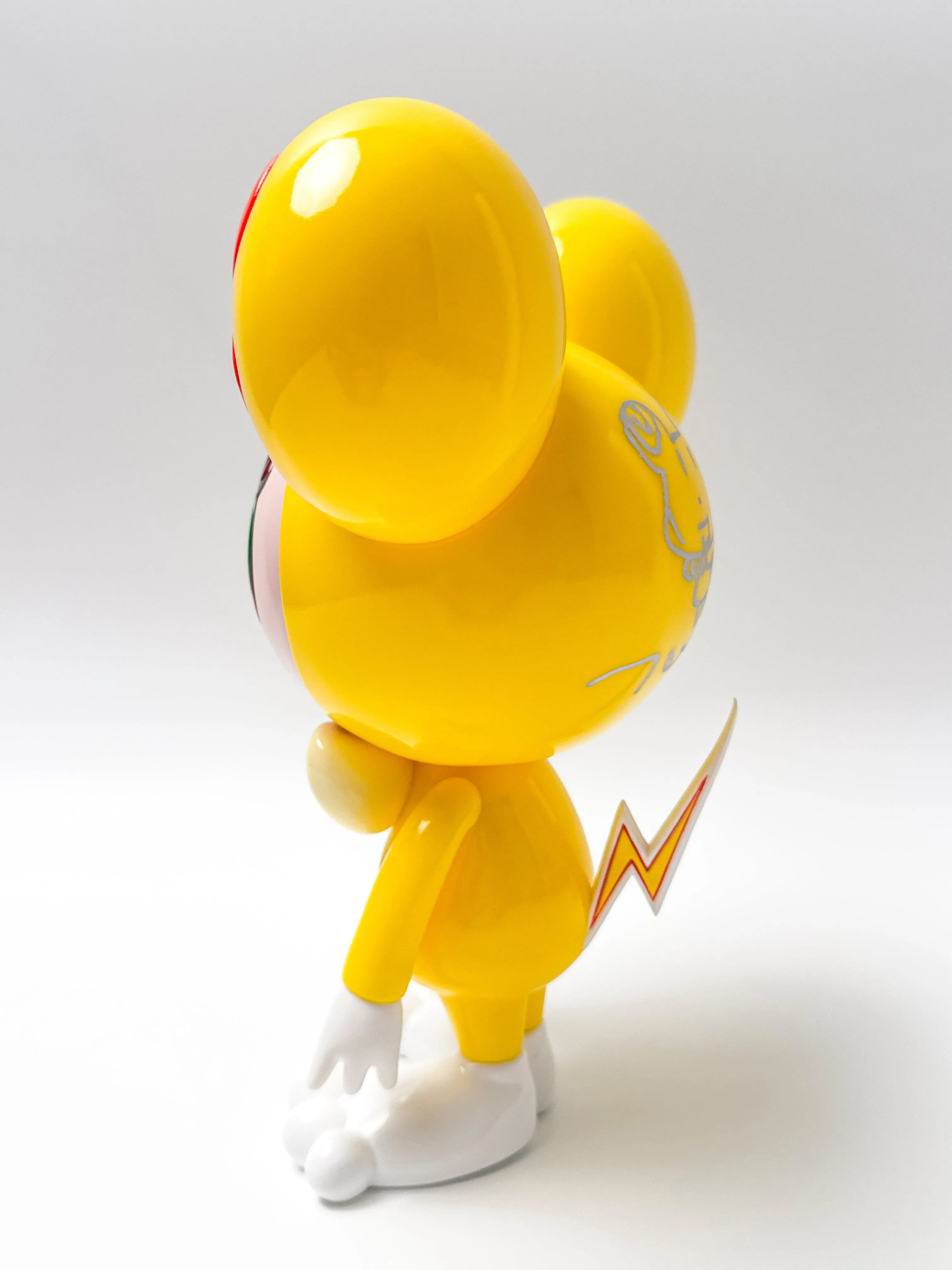 DOB-Kun Yellow Figure Box Set (Hand-embellished   Signed)