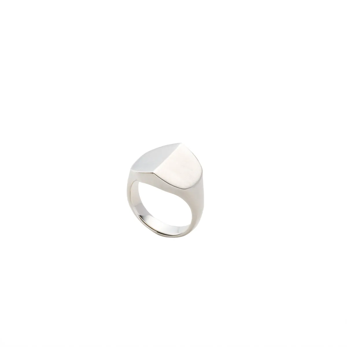 EQUINOX-Pyramid Ring Medium size