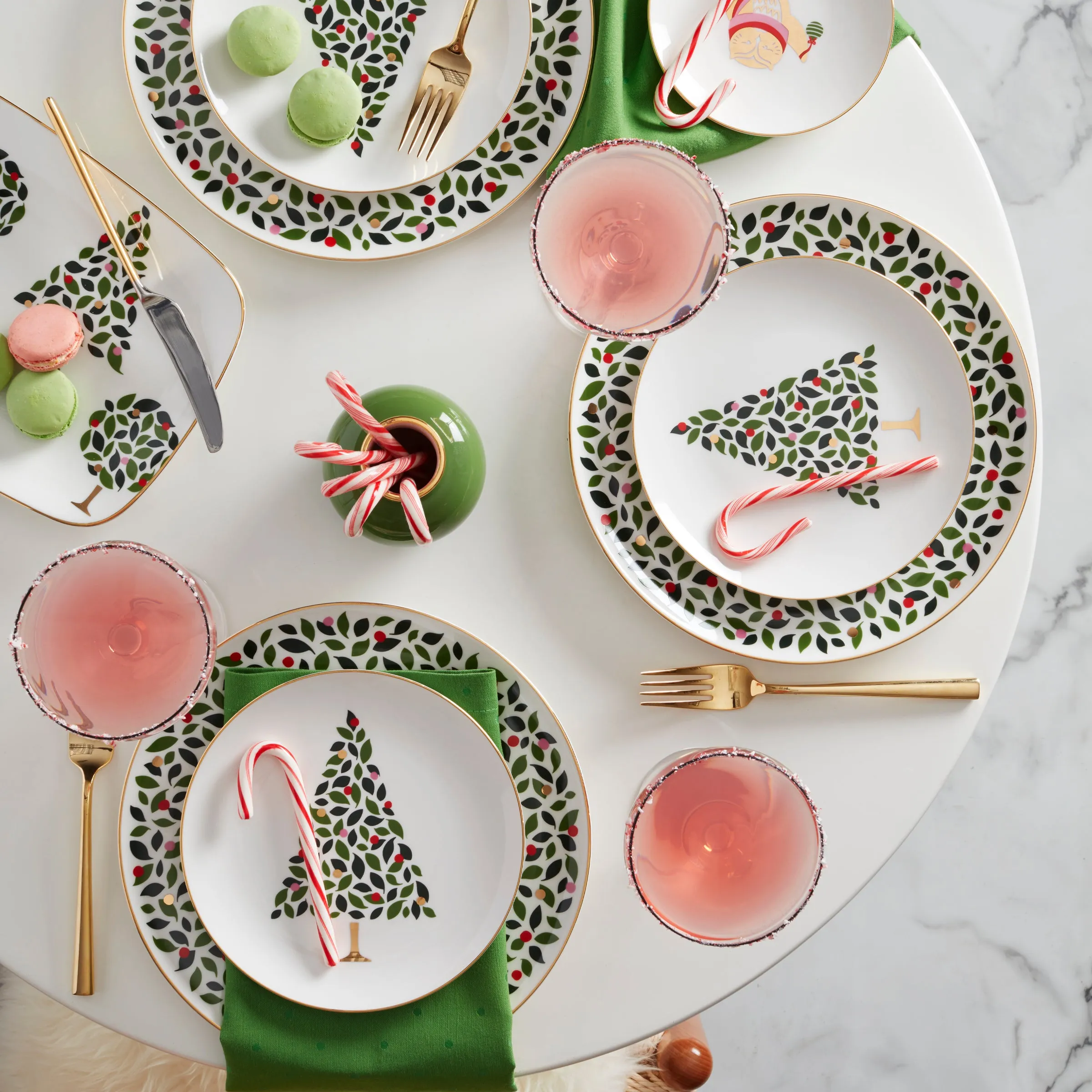 Evergreen 4-Piece Accent Plates