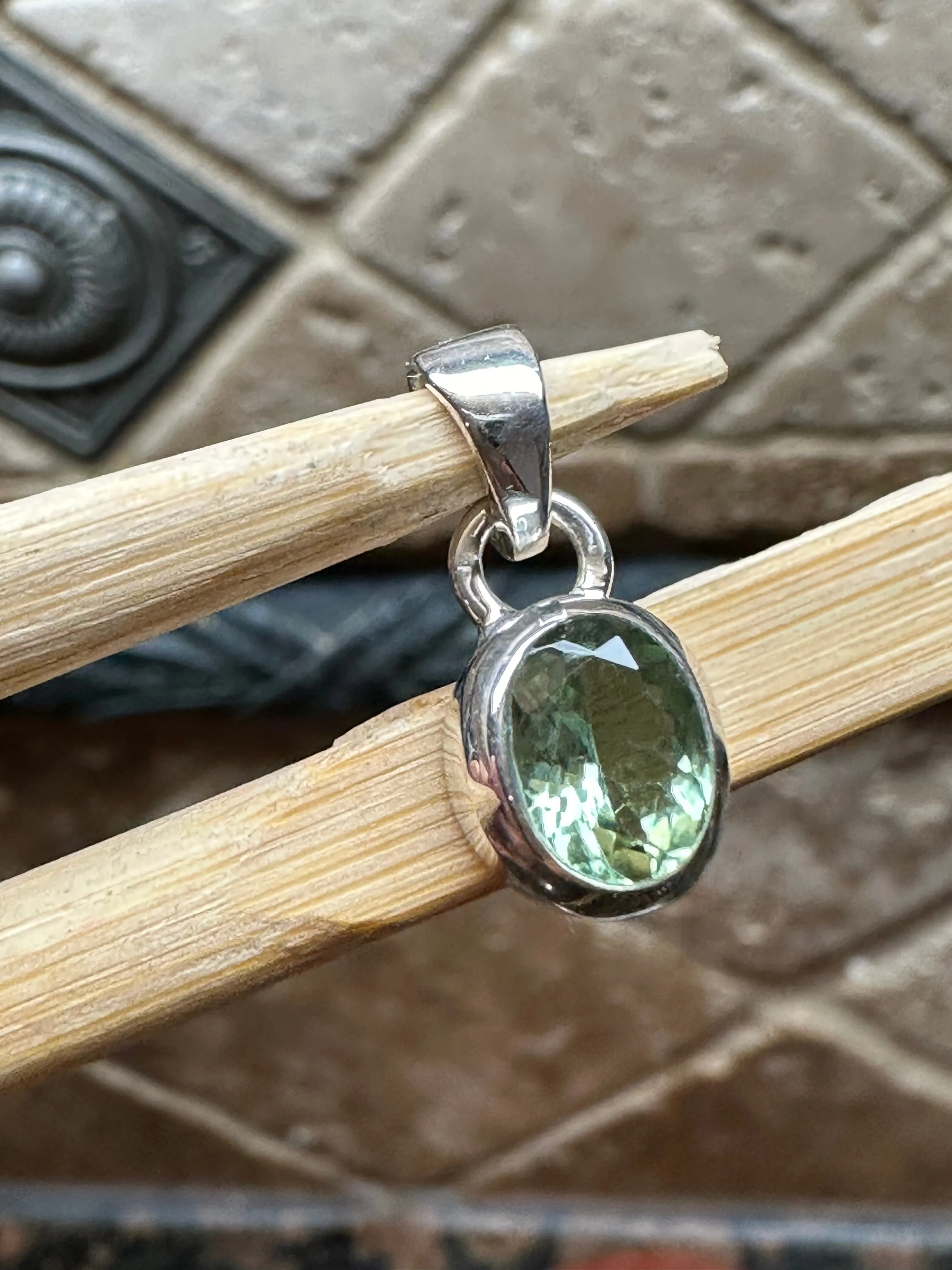 Genuine Green Tourmaline 925 Solid Sterling Silver Pendant 15mm