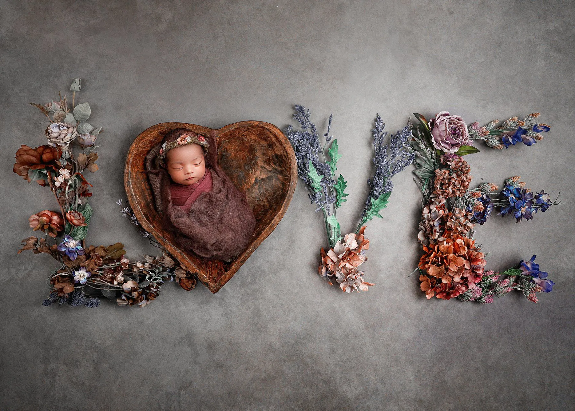 Gray Floral Love (Ana Brandt Digital)
