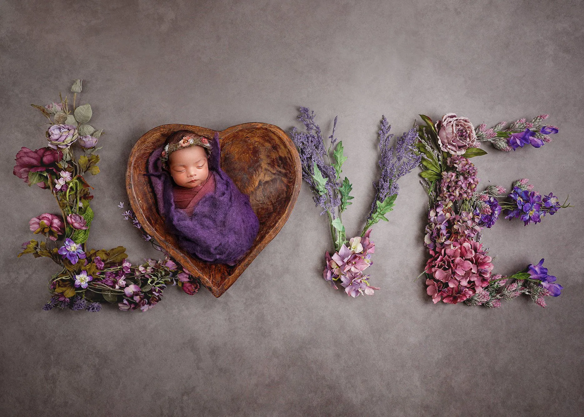 Gray Floral Love (Ana Brandt Digital)
