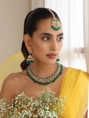 Green Color Kundan Necklace, Earring and Maang Teeka Set