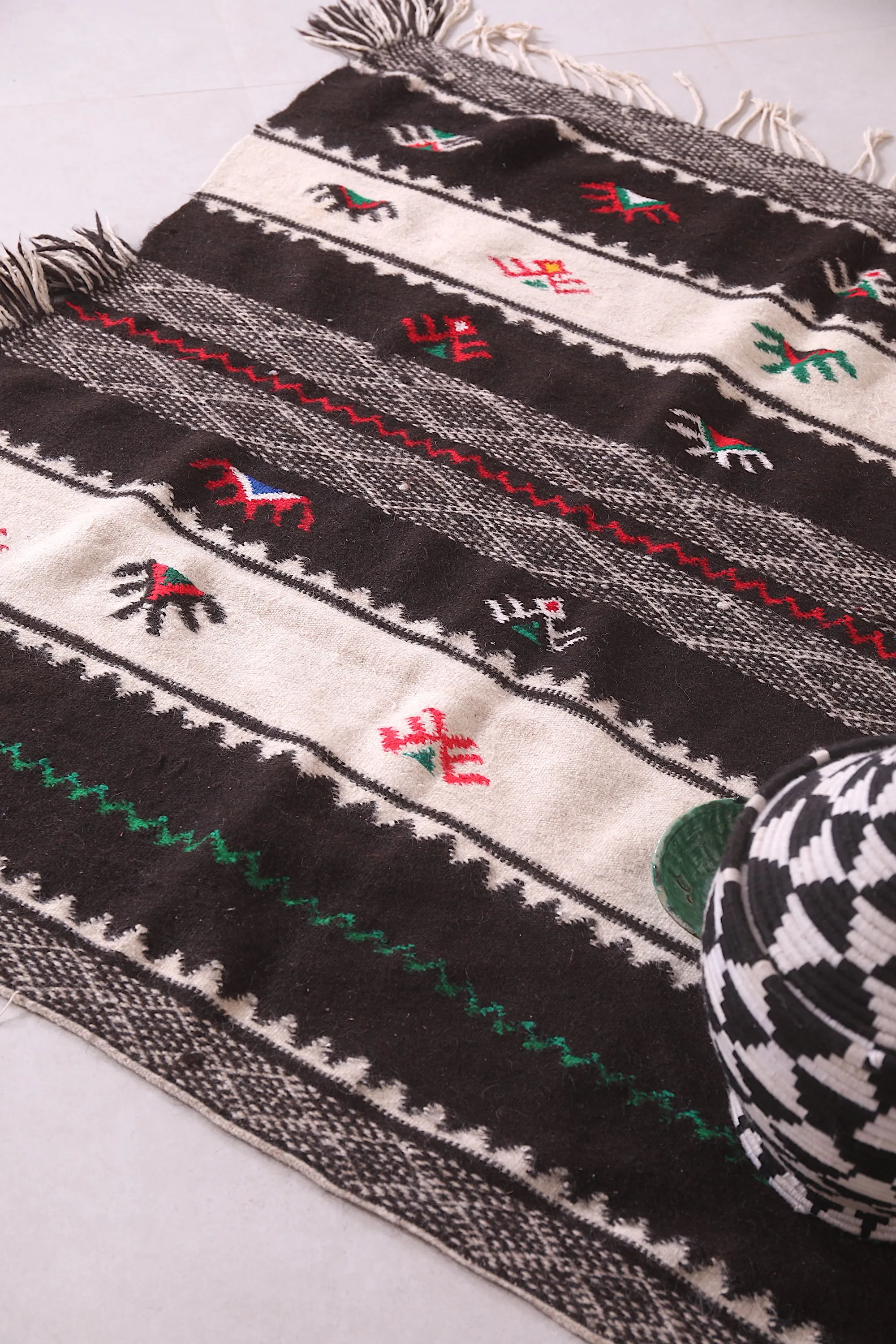 Handwoven Kilim 4.4 x 4.6 Feet – Traditional Berber Rug