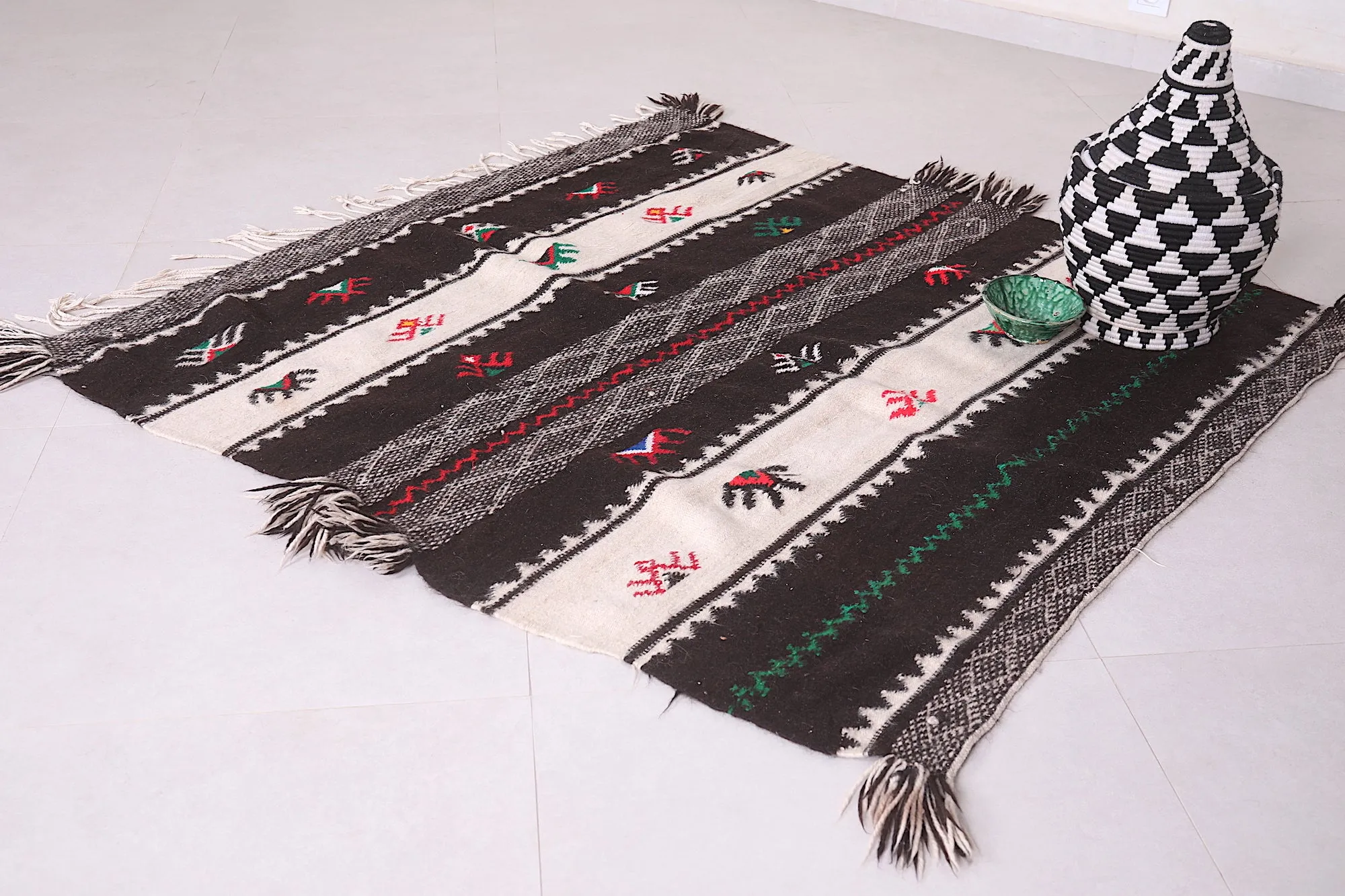 Handwoven Kilim 4.4 x 4.6 Feet – Traditional Berber Rug