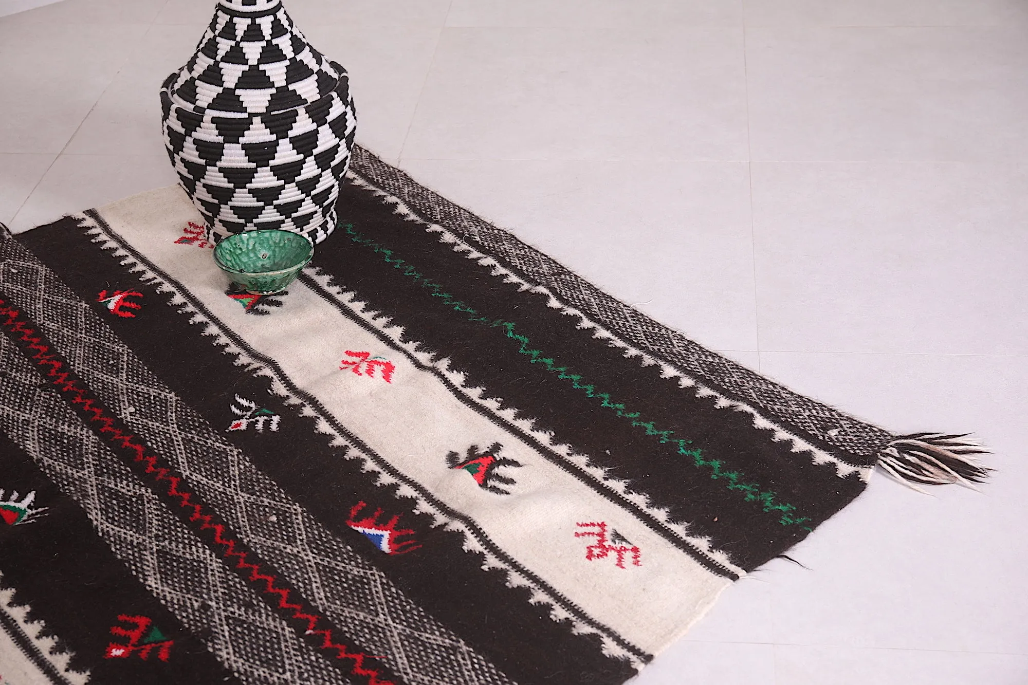 Handwoven Kilim 4.4 x 4.6 Feet – Traditional Berber Rug
