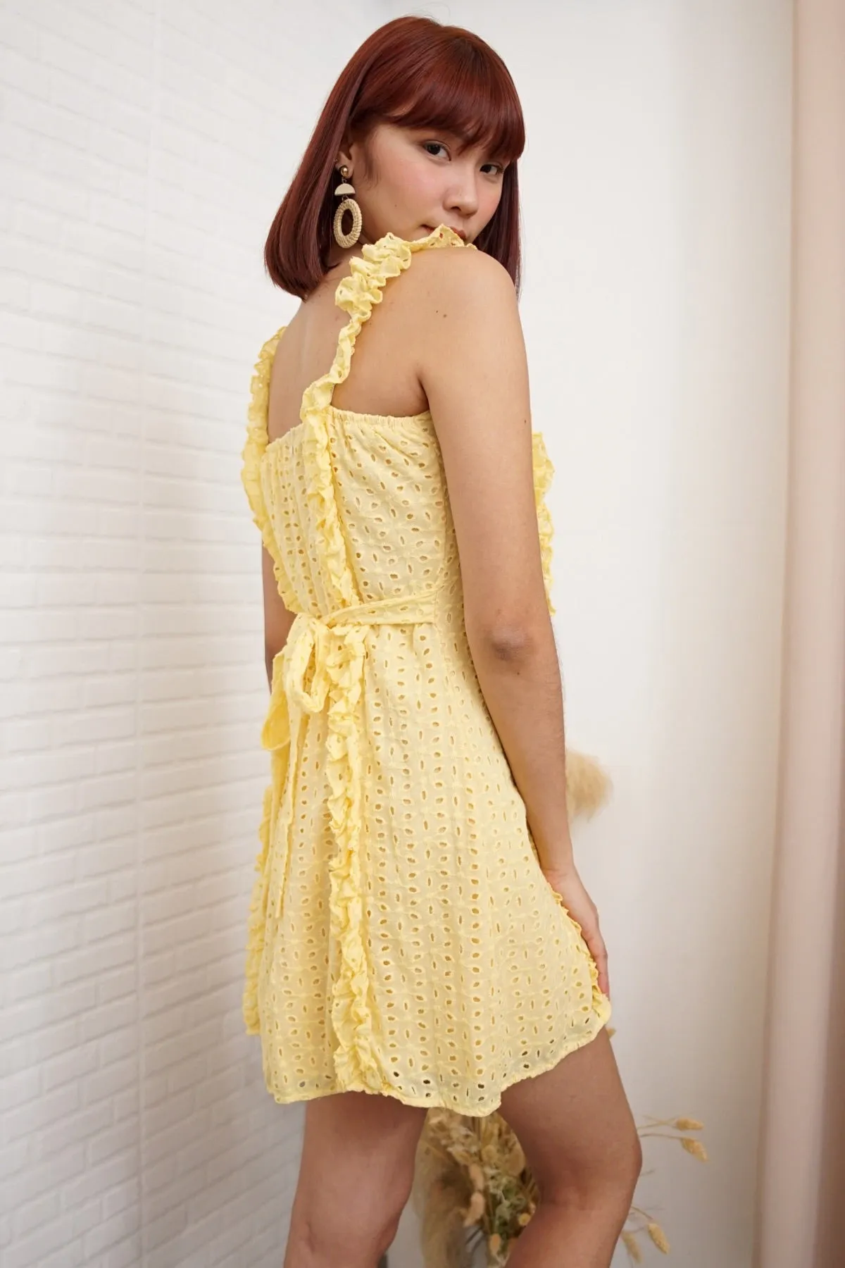 LAINEY Sleeveless Ruffled Eyelet Mini Dress (Yellow)