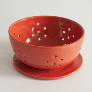 Large Berry Bowl with Saucer in Coral