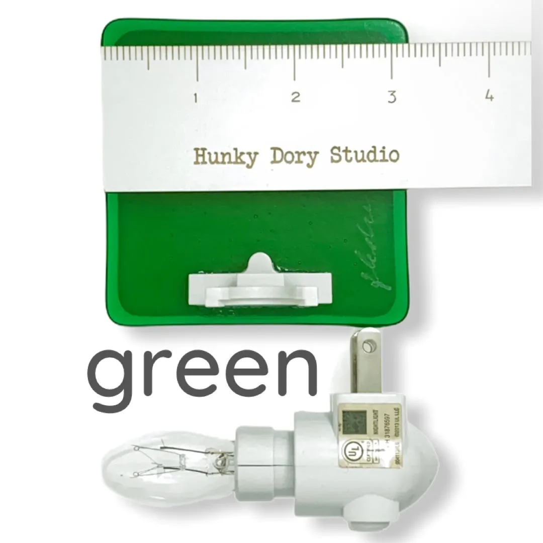Lucky Four-leaf Clover Shamrock Night Light “Happy Go Lucky”