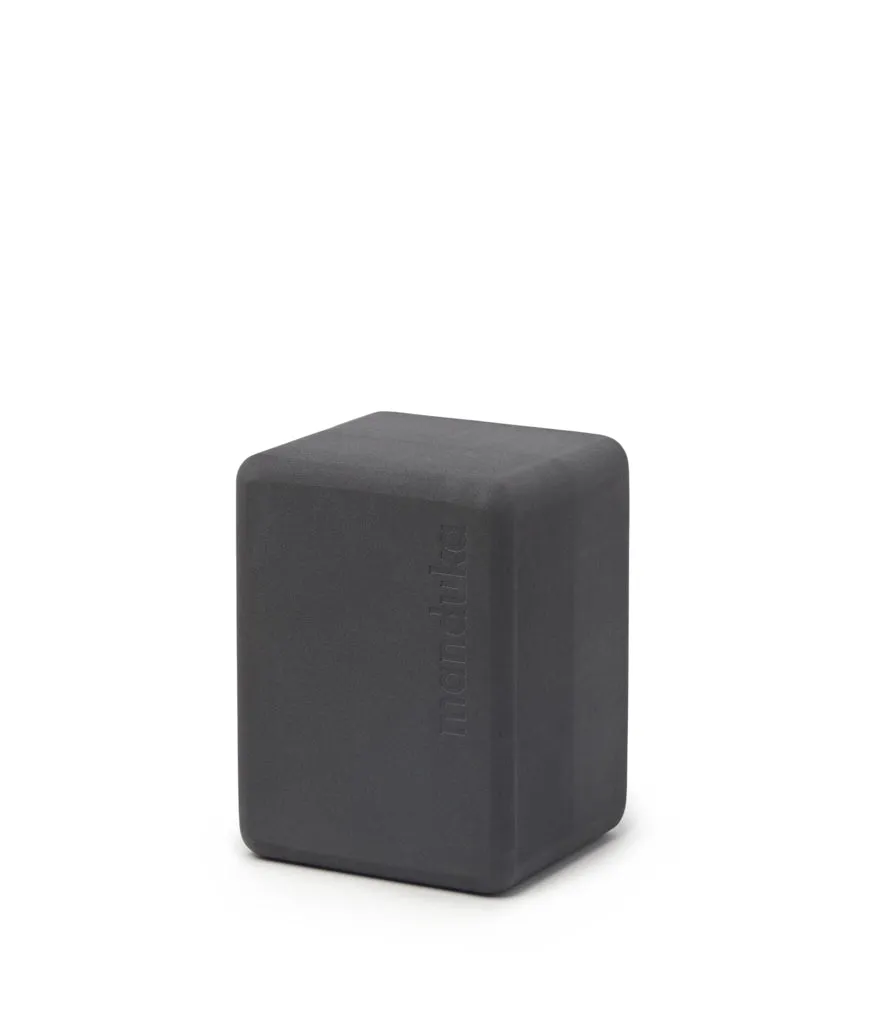 Manduka Recycled Foam Mini Travel Block  - Thunder