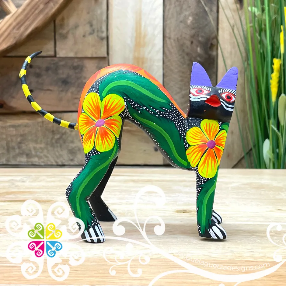 Medium Stretching Cat Alebrije- Handcarve Wood Decoration Figure