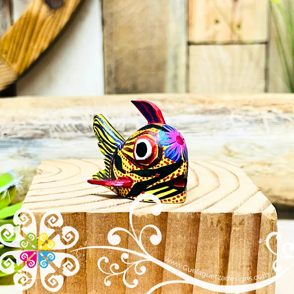 Mini Betta Fish Alebrije Handcarve Wood Decoration Figure