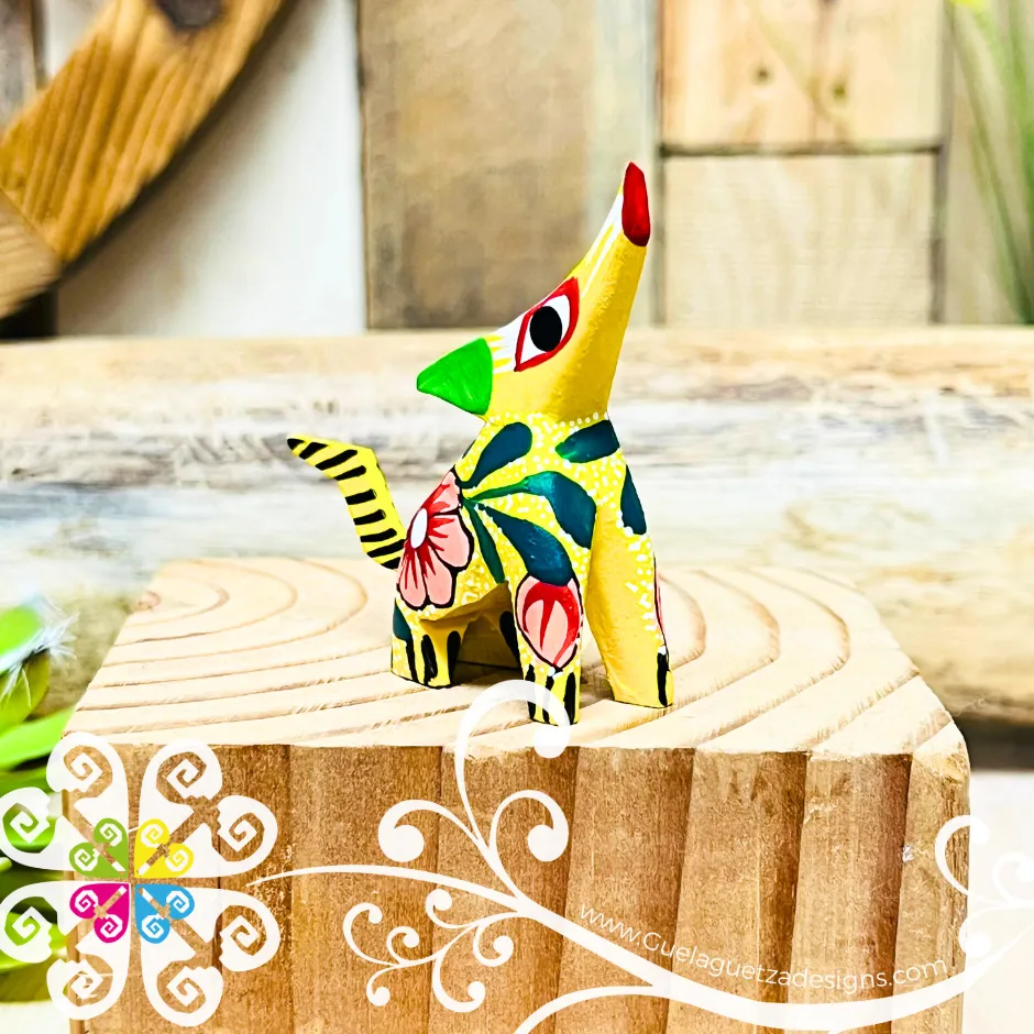 Mini Wolf Alebrije Handcarve Wood Decoration Figure