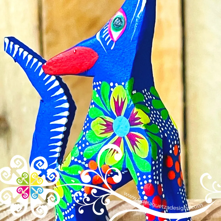 Mini Wolf Alebrije Handcarve Wood Decoration Figure