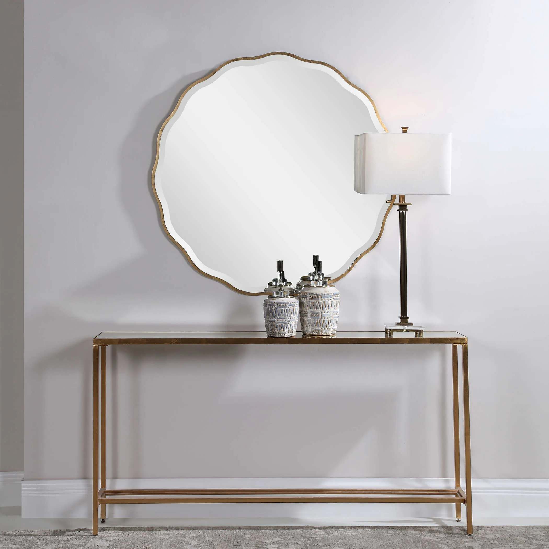 Mirror, Aneta