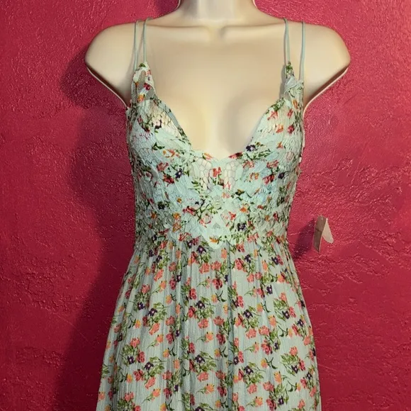 NWT Free People. Adela mini slip dress. Sz XS.