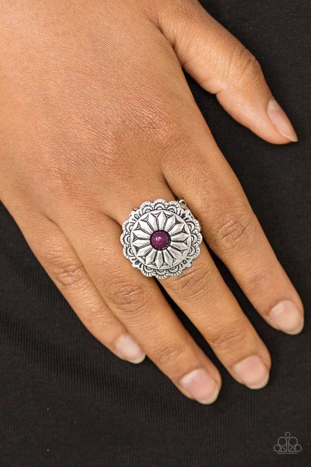 Paparazzi Accessories - Daringly Daisy - Purple Ring