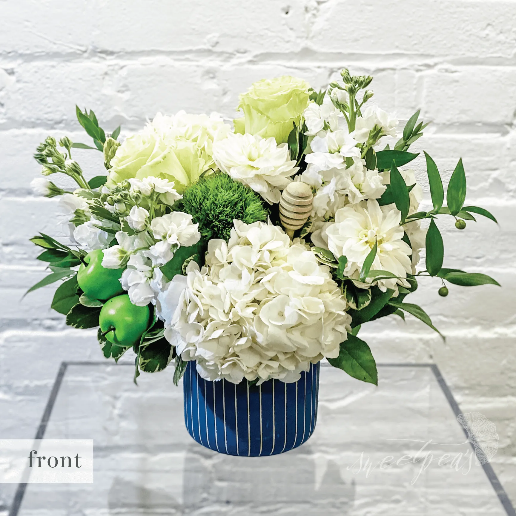 Rosh Hashanah Signature "Westview" Centrepiece - Floral Arrangement