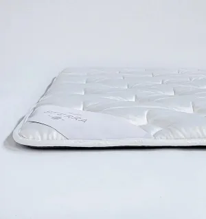 Sonno Notte Seasonal Mattress Topper by Sferra