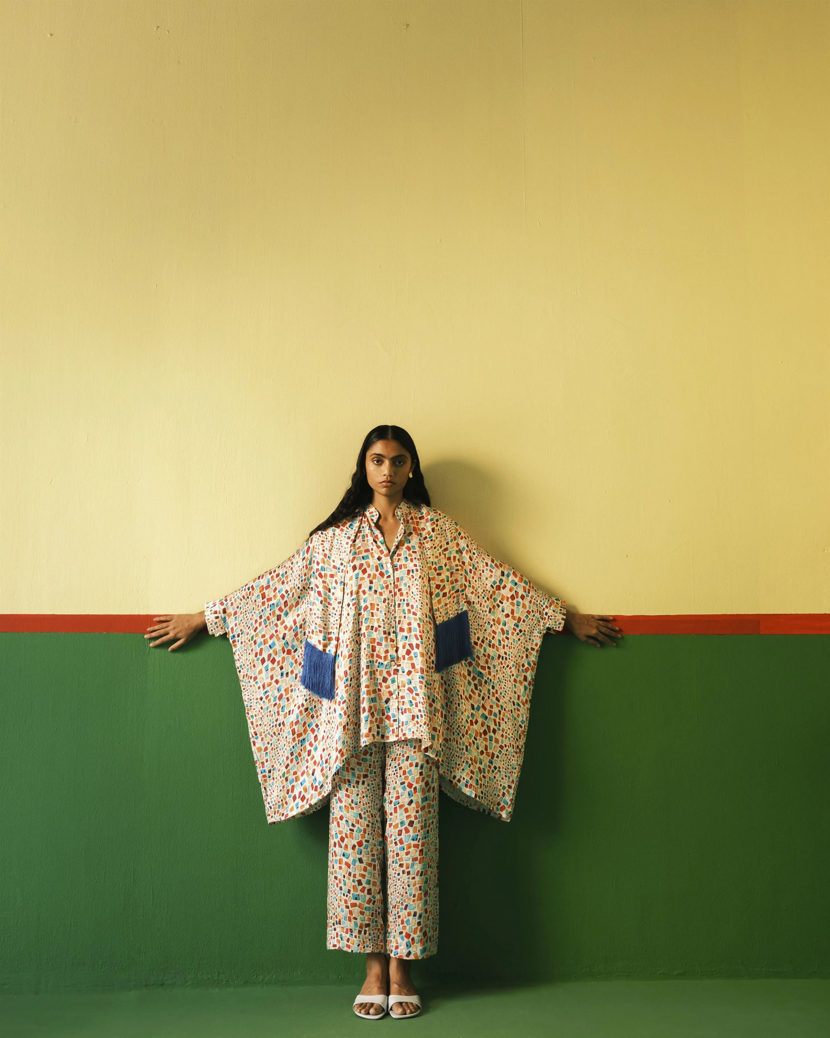 Studio Rigu   I   Crystal Kimono Shirt Digitally Printed Vegan Silk Crystal Digital Print Srch049