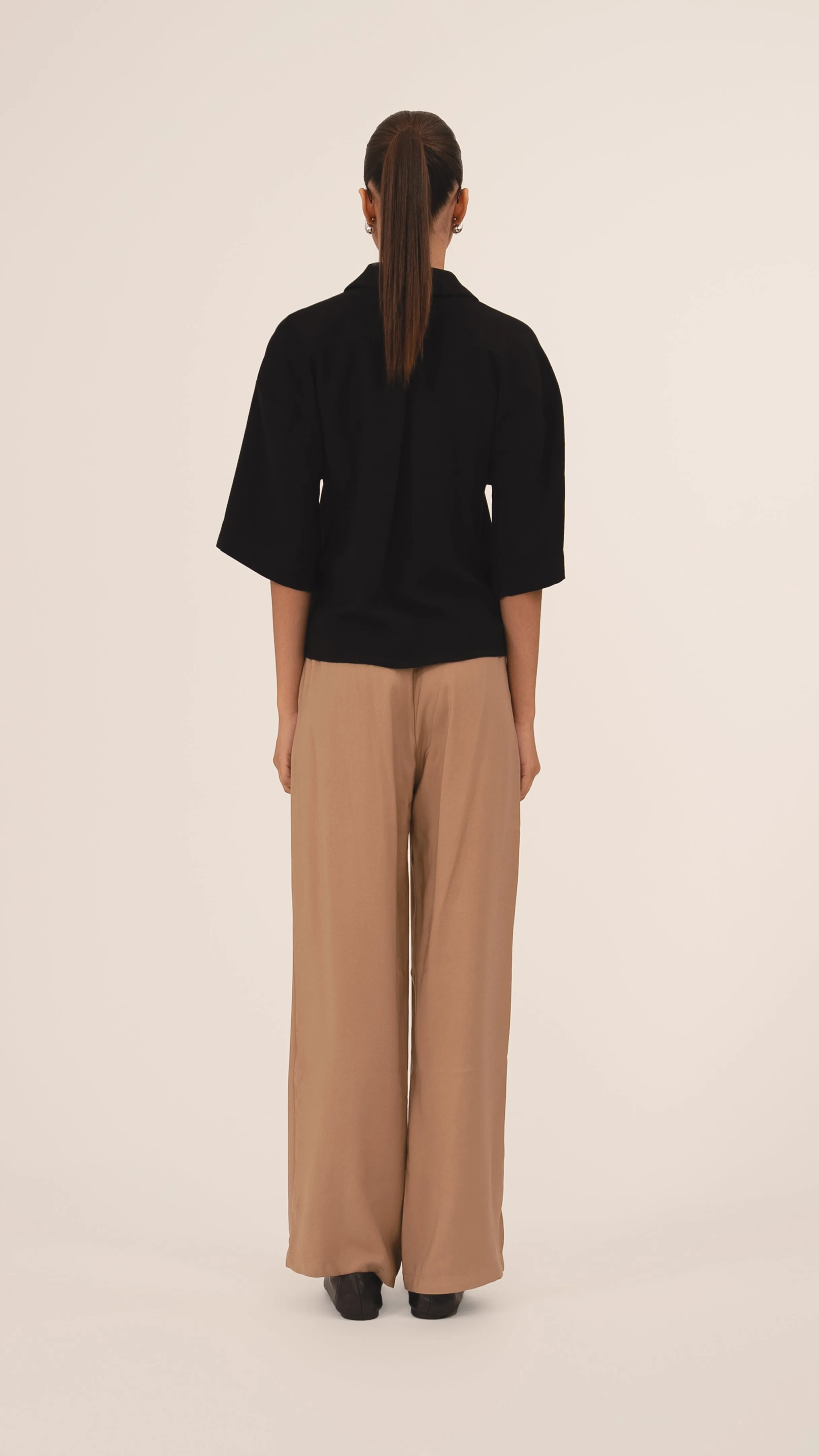 The Travel Pant - Camel