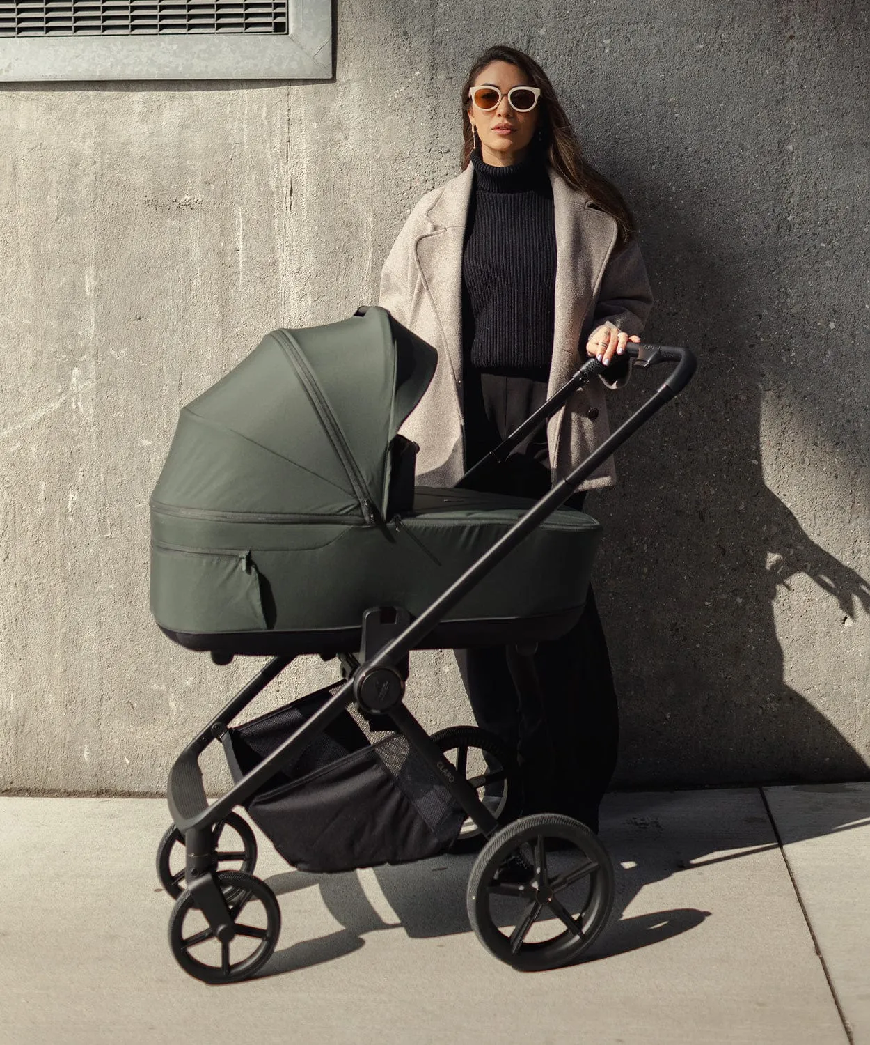 Venicci Claro 4in1 (Cabriofix i-Size) Travel System - Forest