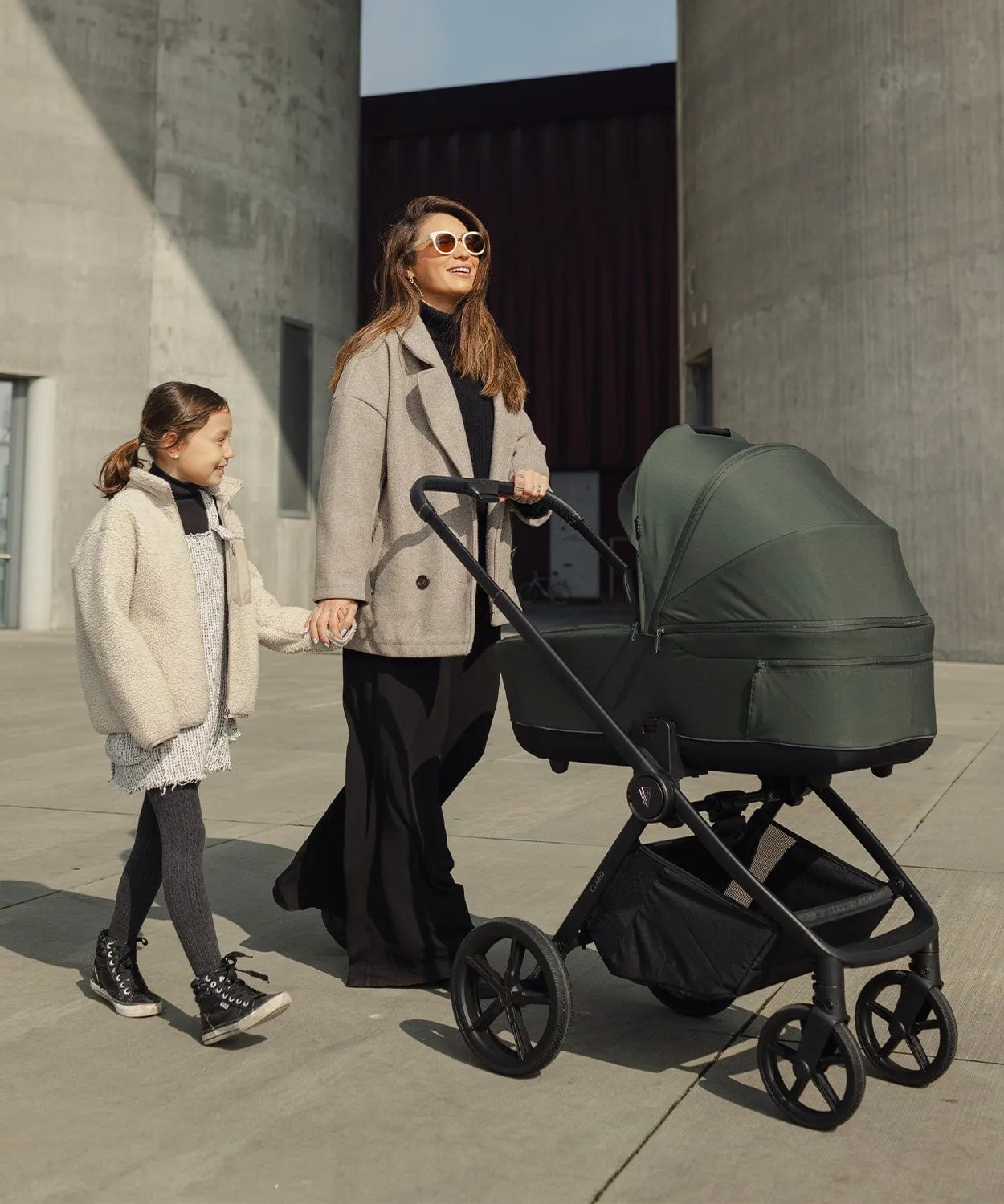 Venicci Claro 4in1 (Cabriofix i-Size) Travel System - Forest