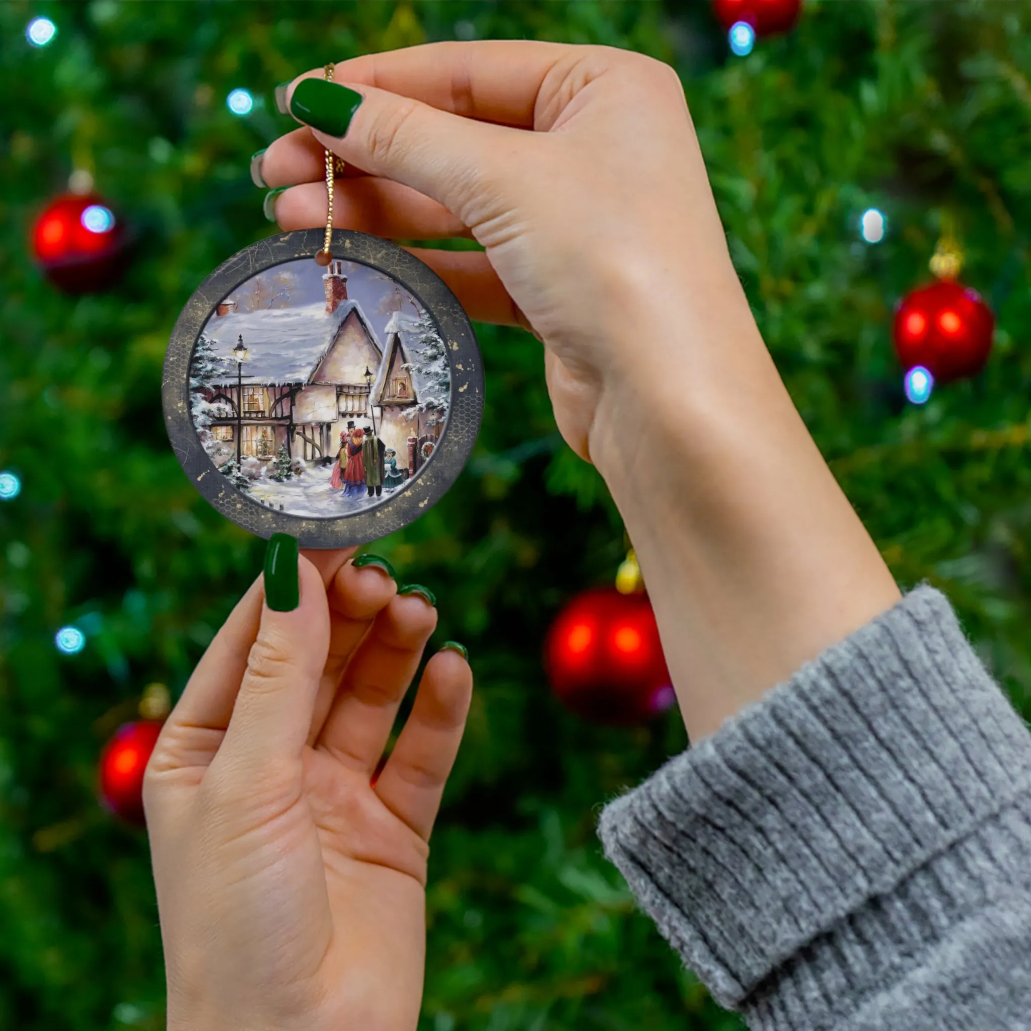 Winter Scene Ceramic Disc Ornament          Item #485117